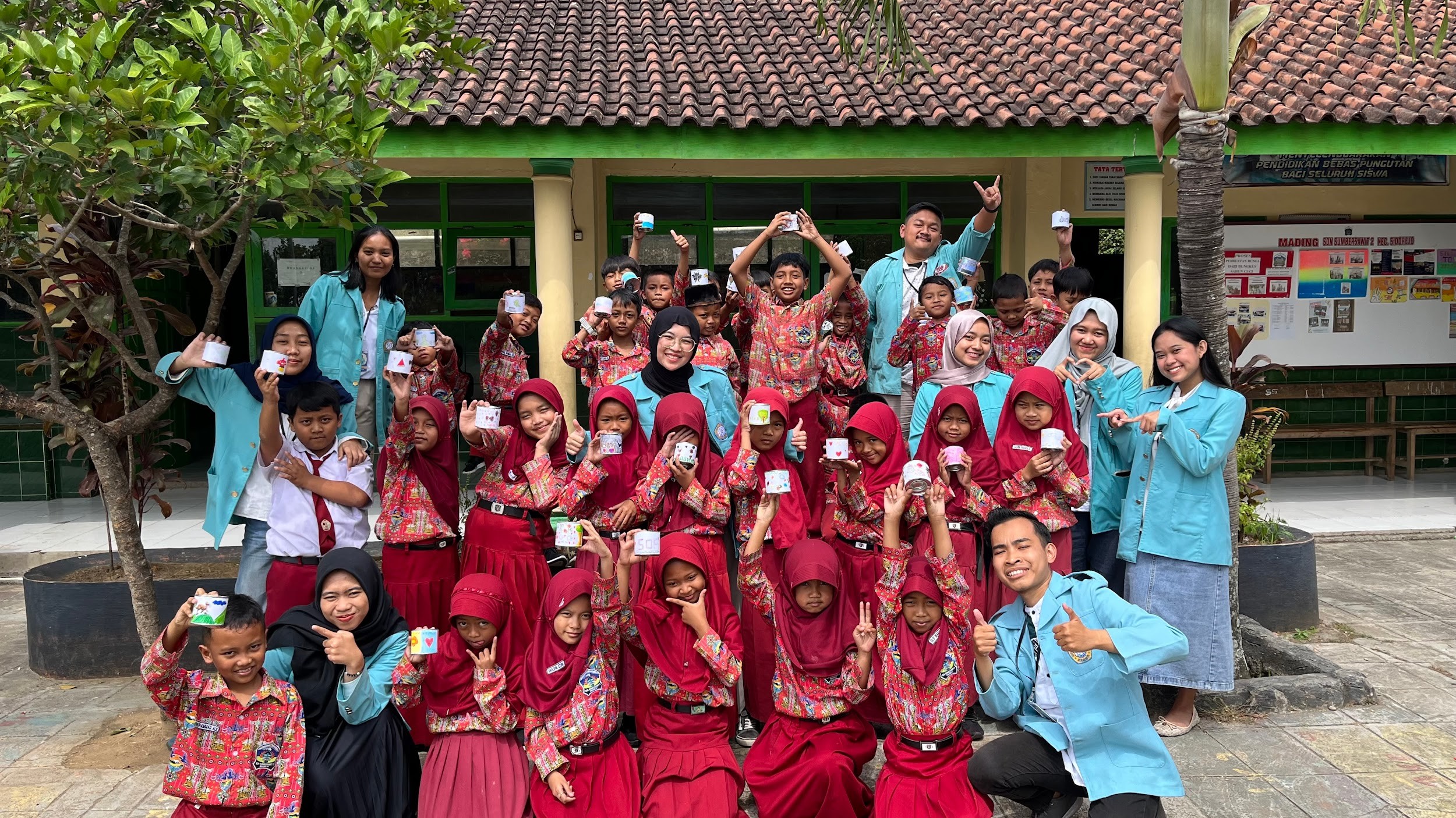 EDUKASI MENABUNG DAN WIRAUSAHA: MENUMBUHKAN KEBIASAAN MENABUNG DAN JIWA WIRAUSAHA DI SDN 2 SUMBERSAWIT